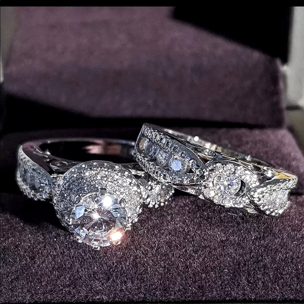 Gorgeous 925 sterling silver Bridal set
